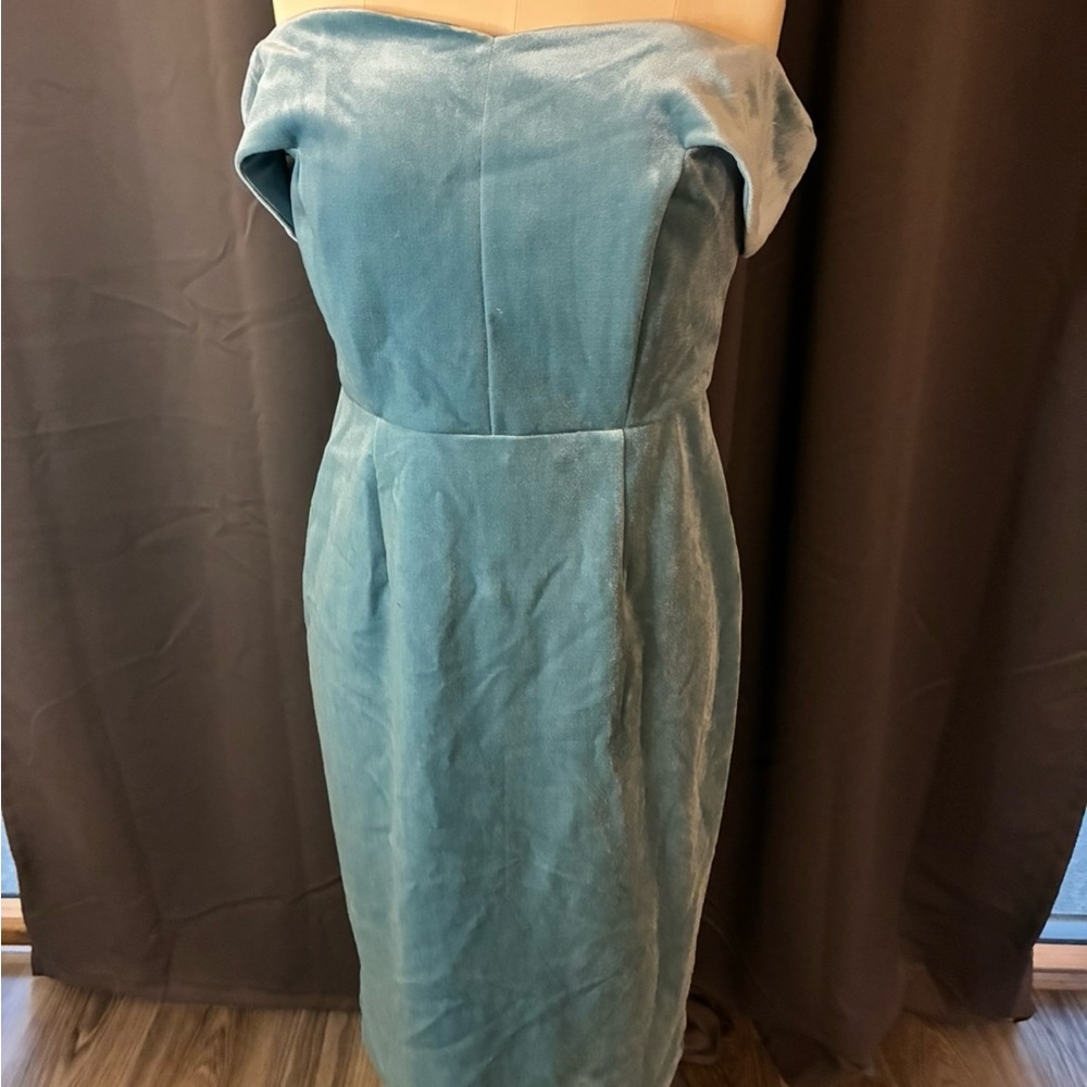 Elegant Off-Shoulder Blue Dress